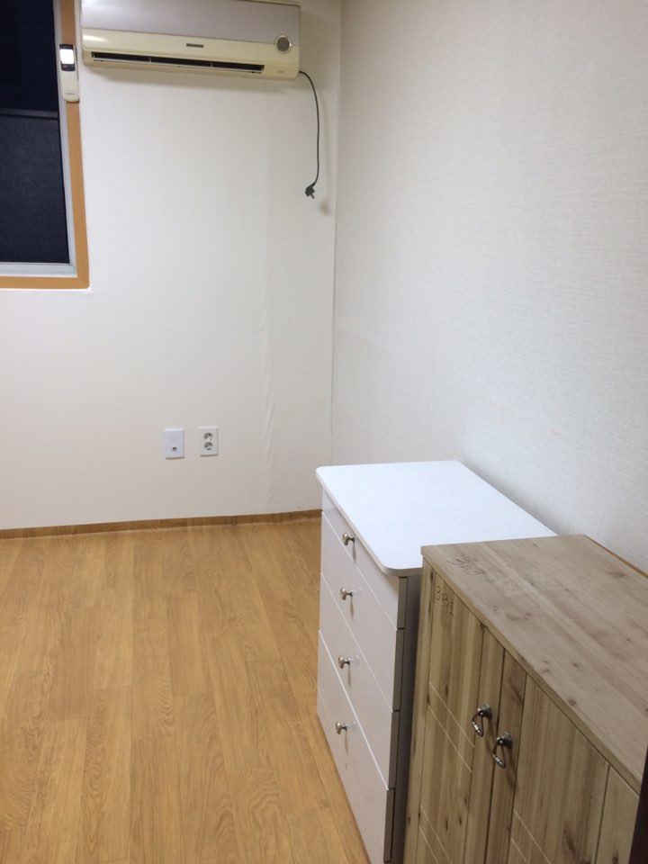 회기역 사거리 베라체 건너편 원룸!! 관리비 포함 월세 35만원 방 내놔요!! : 방5.jpg