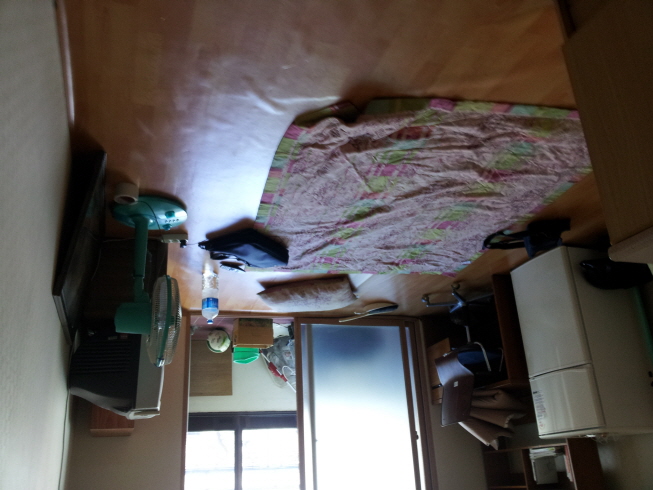 경희대 멀관 뒤쪽 방있습니다.(방학동안에 단기간 사실분) : 크기변환_20111224_133601.jpg