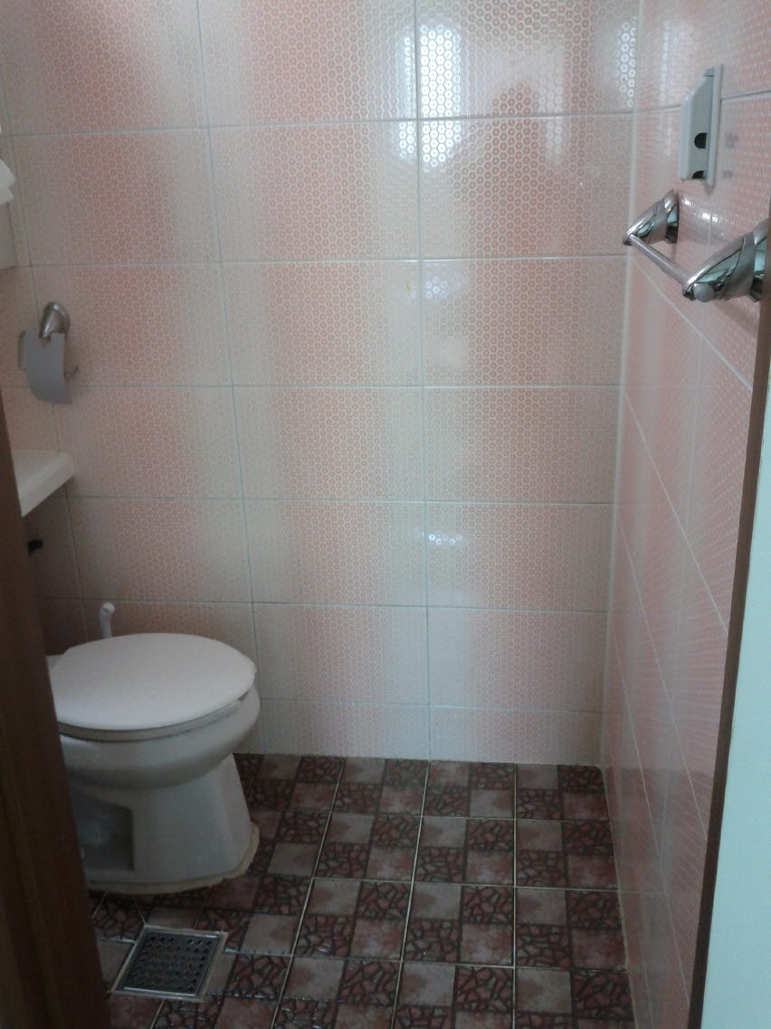 ★사진有★깨끗하고 넉넉한 원룸 :) 정정합니다 ㅠㅠ : bathroom.jpg